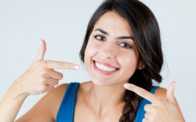 Teeth Whitening Complete Guide: Achieve Your Brightest Smile